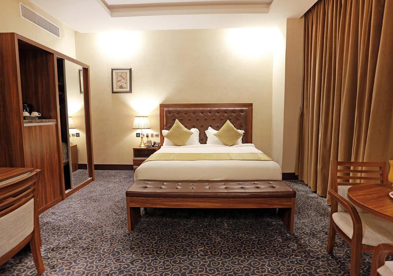 Karam Jeddah Hotel Buitenkant foto